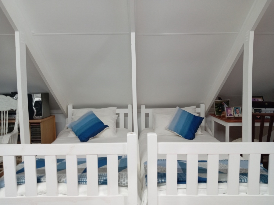 3 Bedroom Property for Sale in Harbour Lights Western Cape